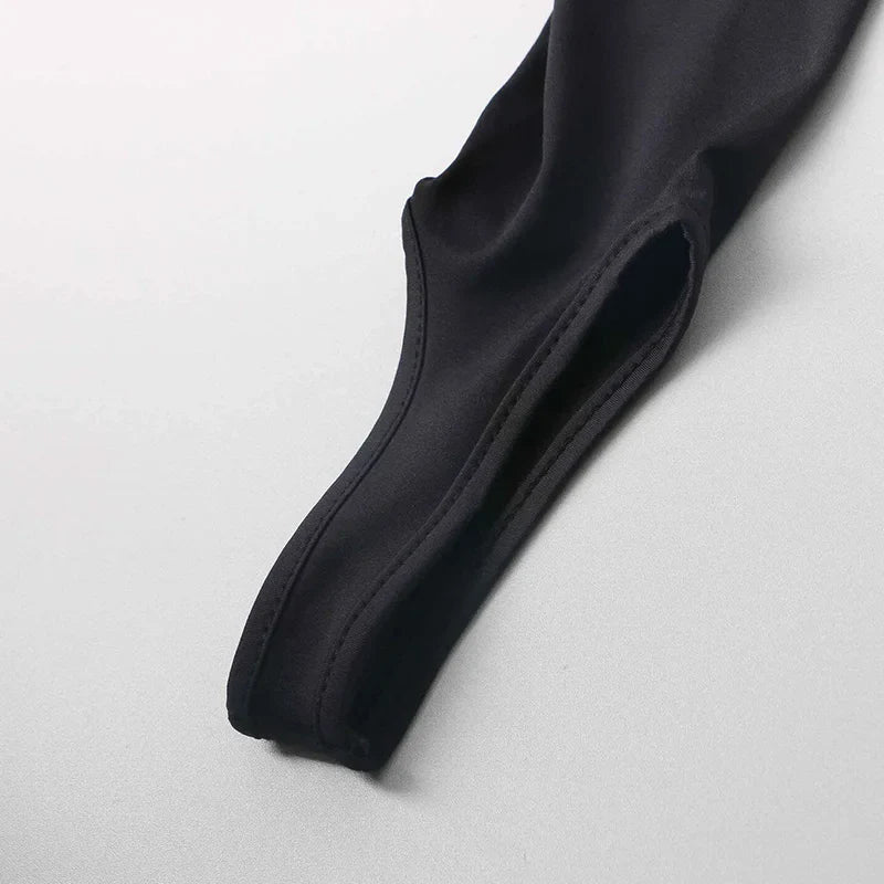 BLACK HIGH WAISTED TIGHT LEGGINS