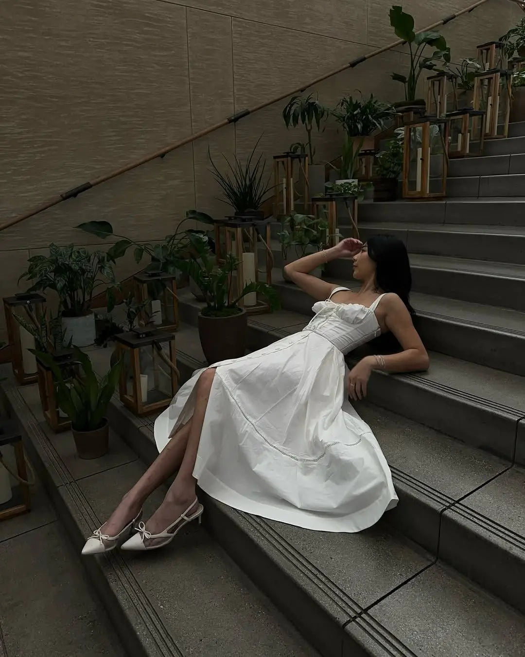 Elegant White Corset Midi Dress – A-line Cotton Summer Dress with Lace-Up Back
