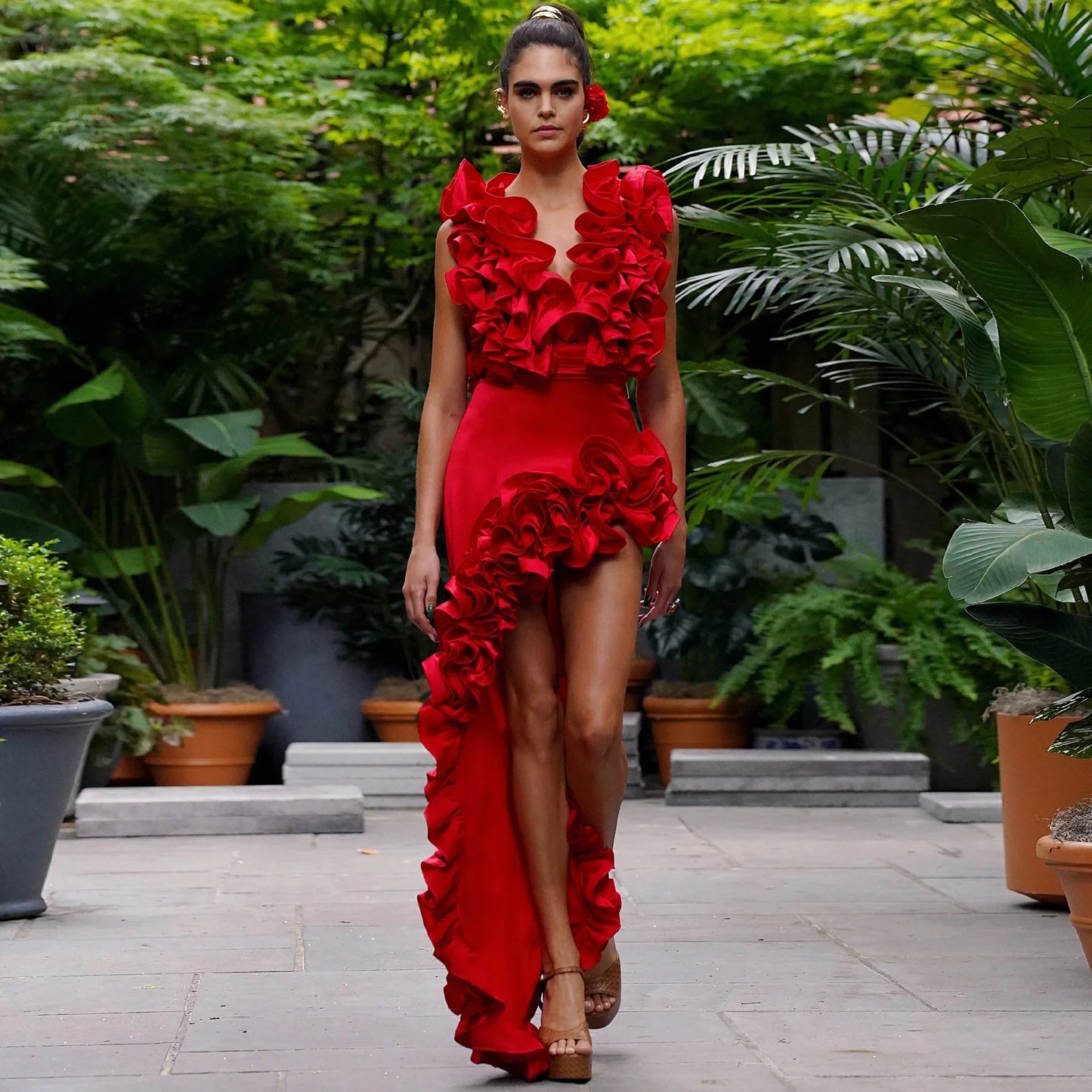 RED FLOWER BODYSUIT and SIDE SLIT MAXY SKIRT