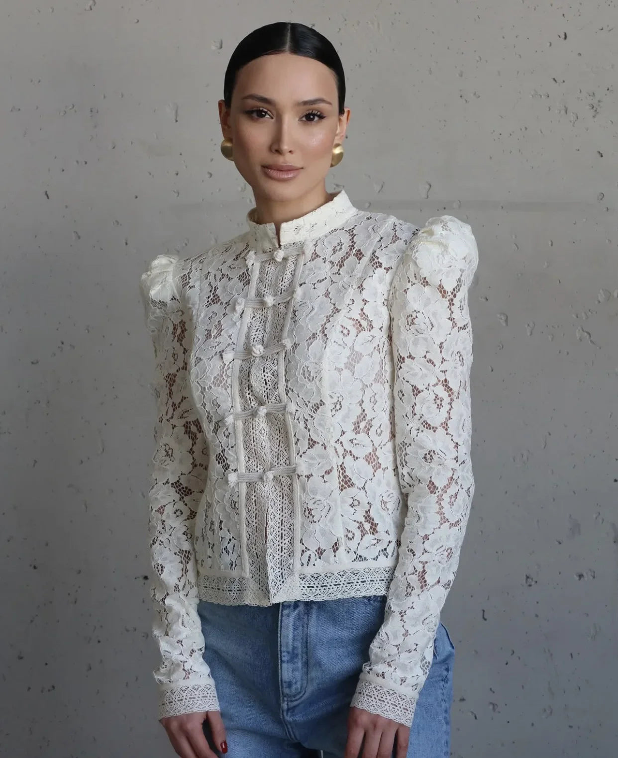 LACE VINTAGE MESH BLOUSE