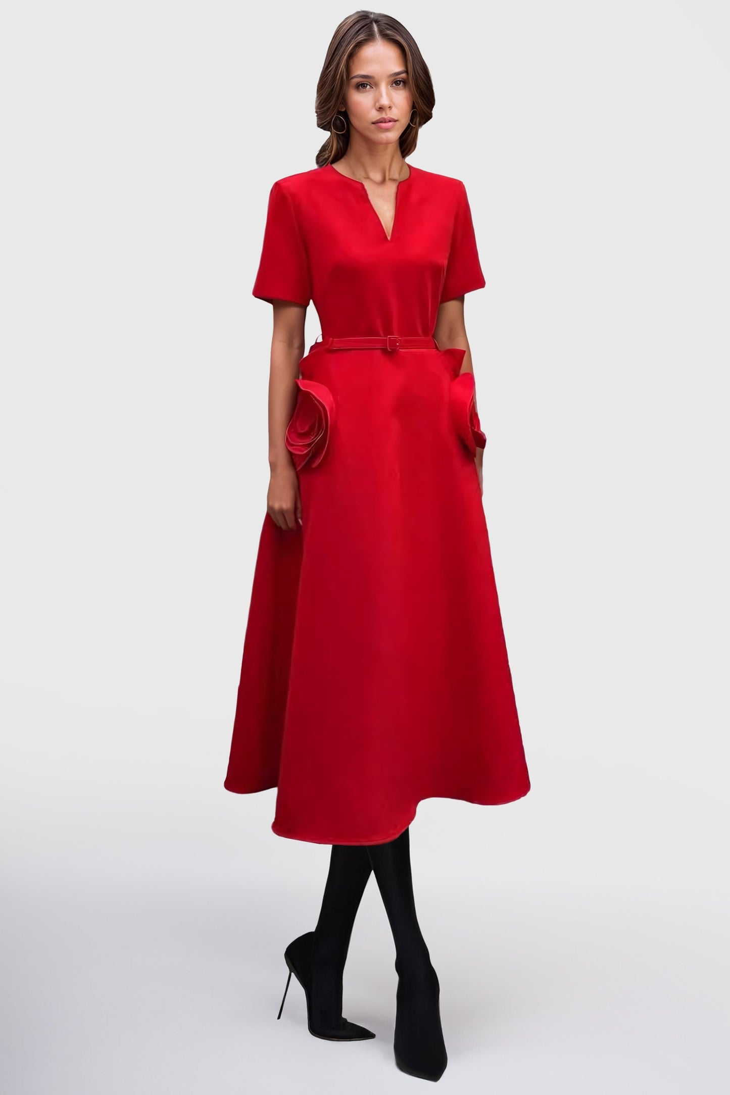 Short Sleeve Midi Dress with Flowers - Red