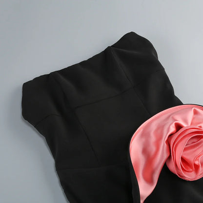 BLACK STRAPLESS MINI DRESS WAIST FLORAL DECORATION
