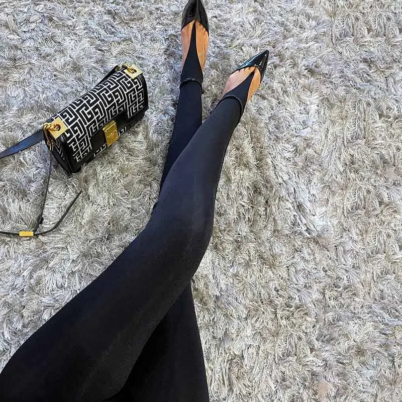 BLACK HIGH WAISTED TIGHT LEGGINS