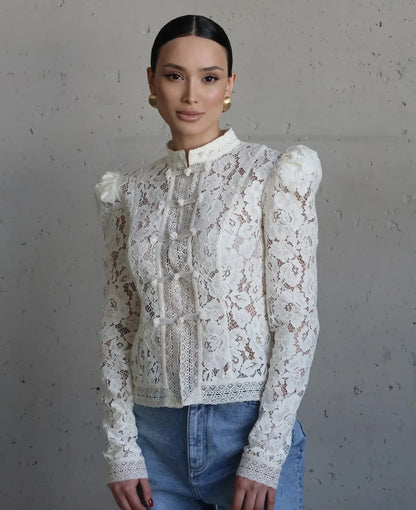 LACE VINTAGE MESH BLOUSE
