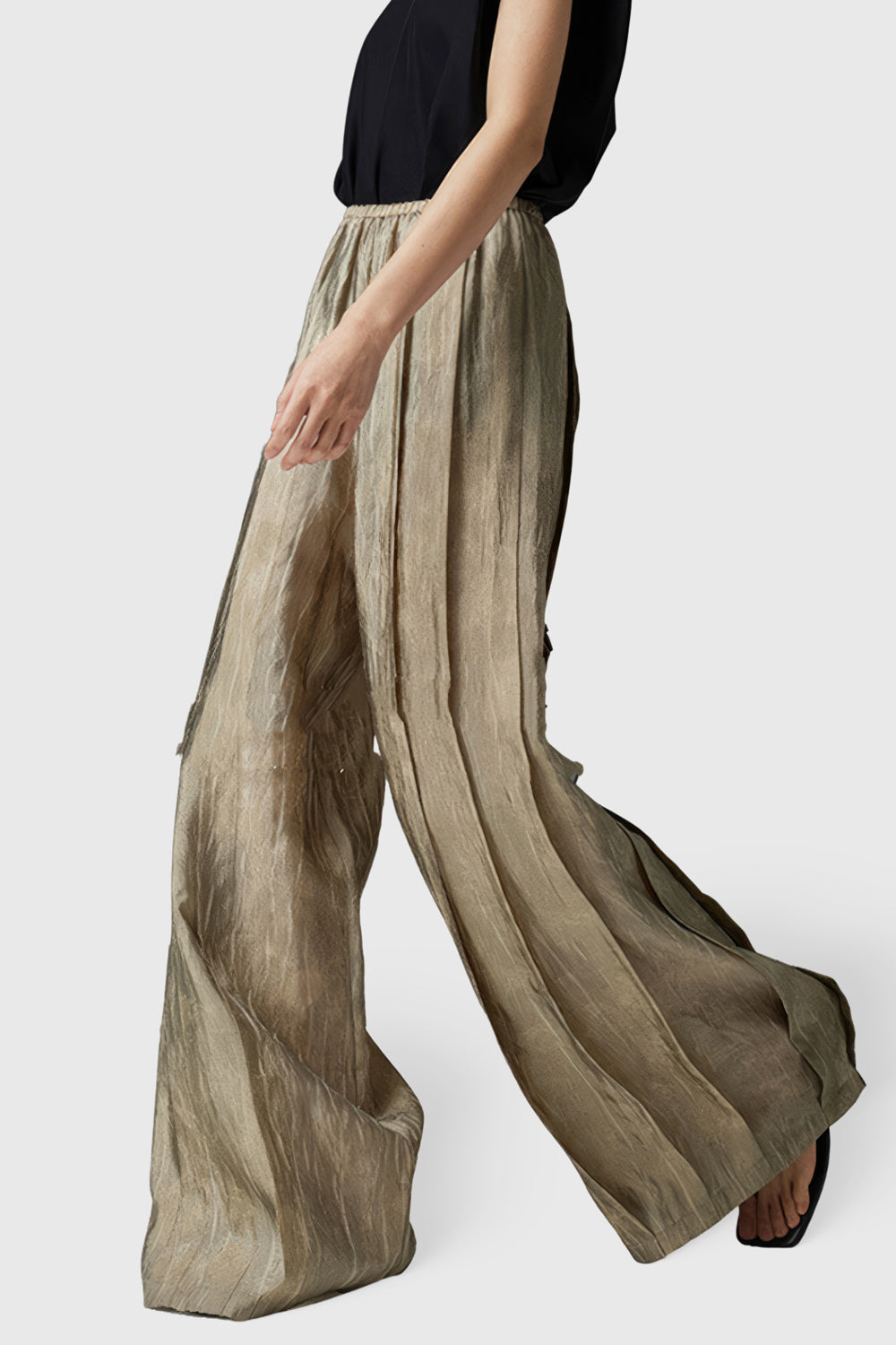 Pleated Wide Trousers - Beige