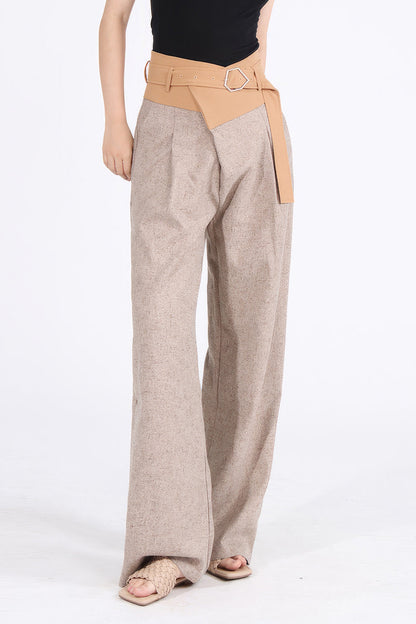 Wide Trousers with Belt and Irregular Closure - Brown